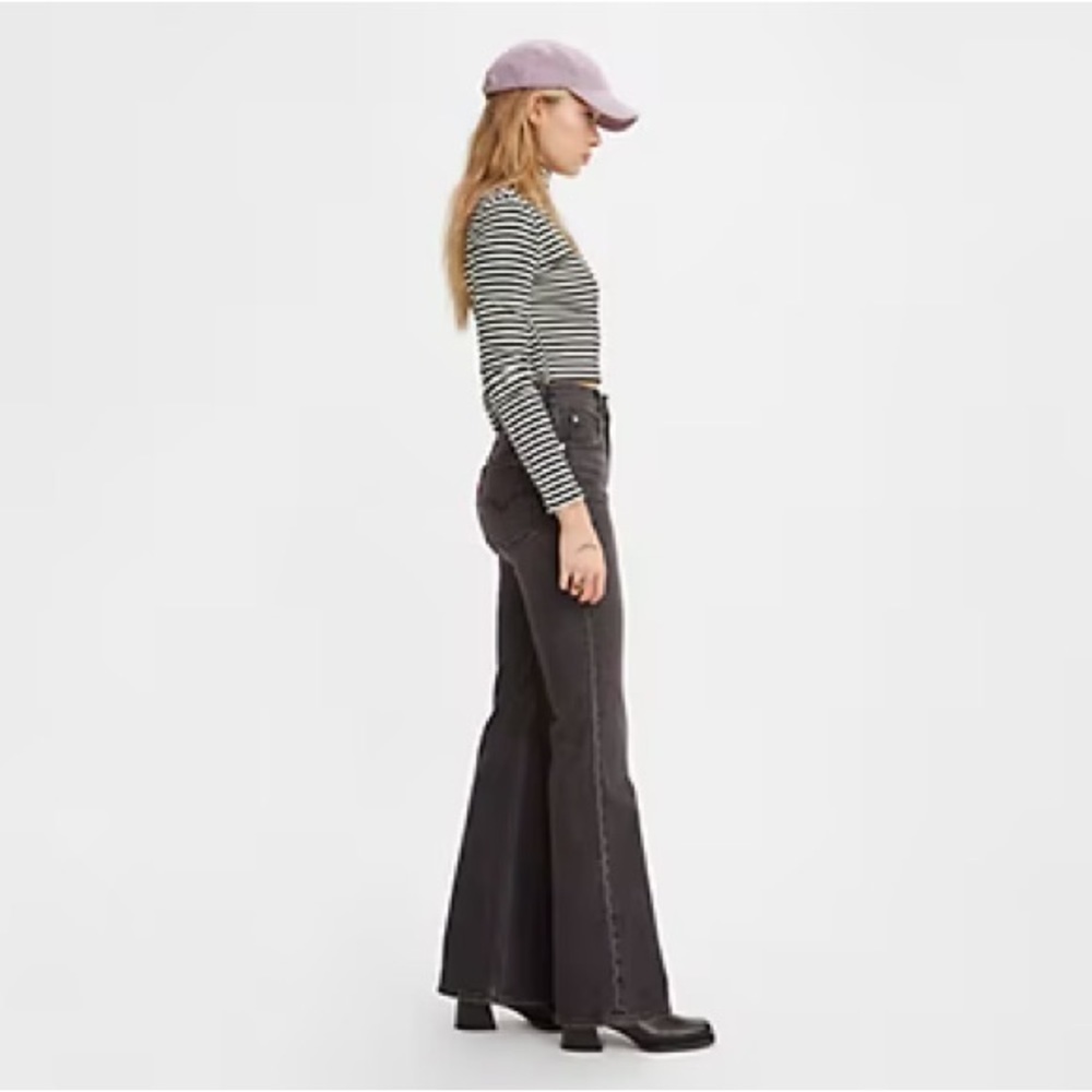 LEVI'S Premium 70s High Flare Jeans Black Worn In NWT